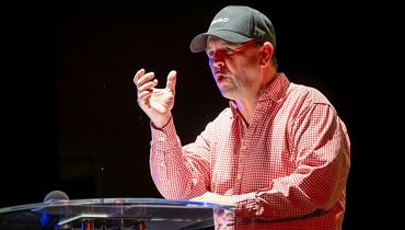 Die Demokratie ist für den Hugo