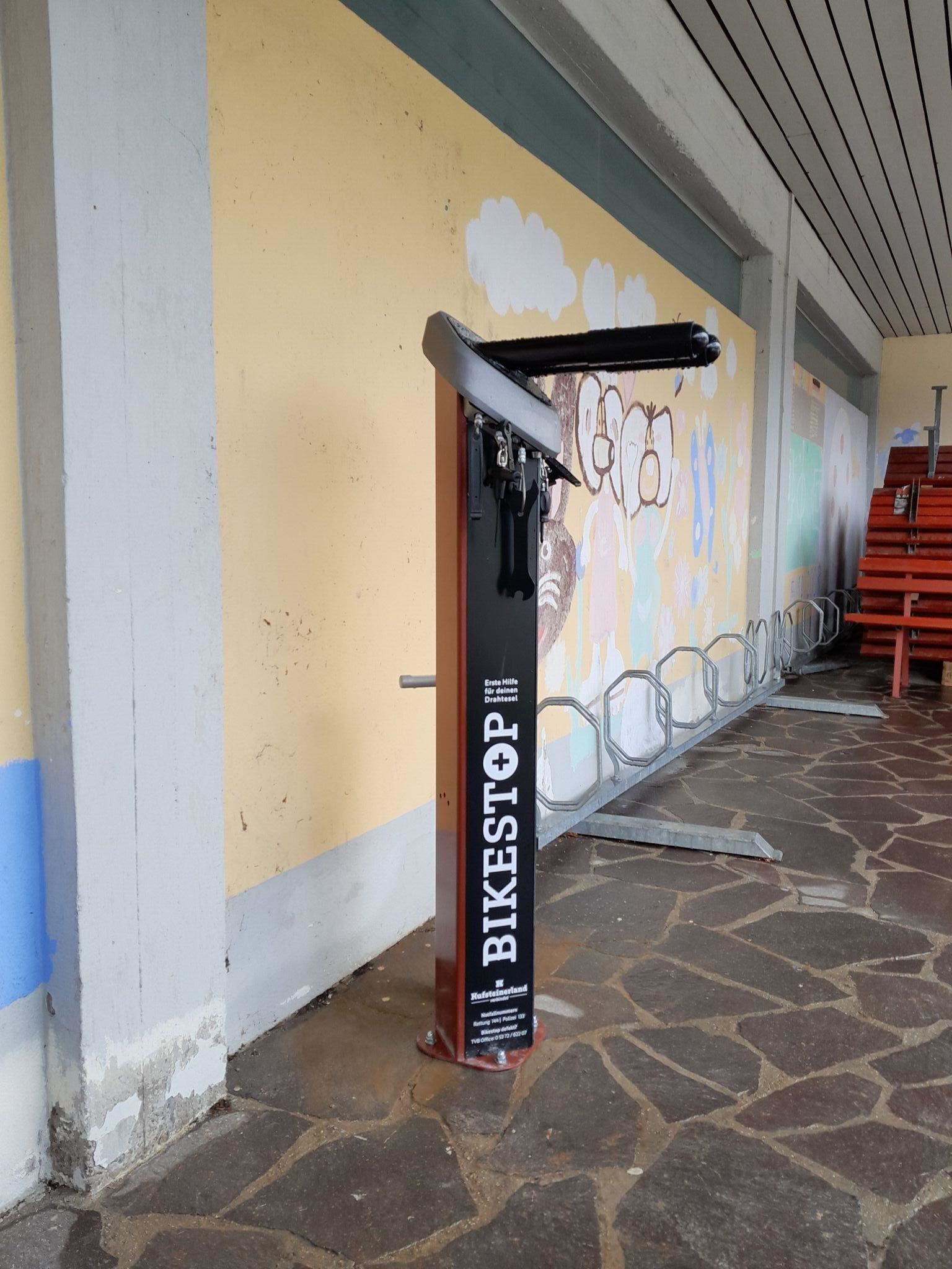 Bike Stop swimming pool Erl