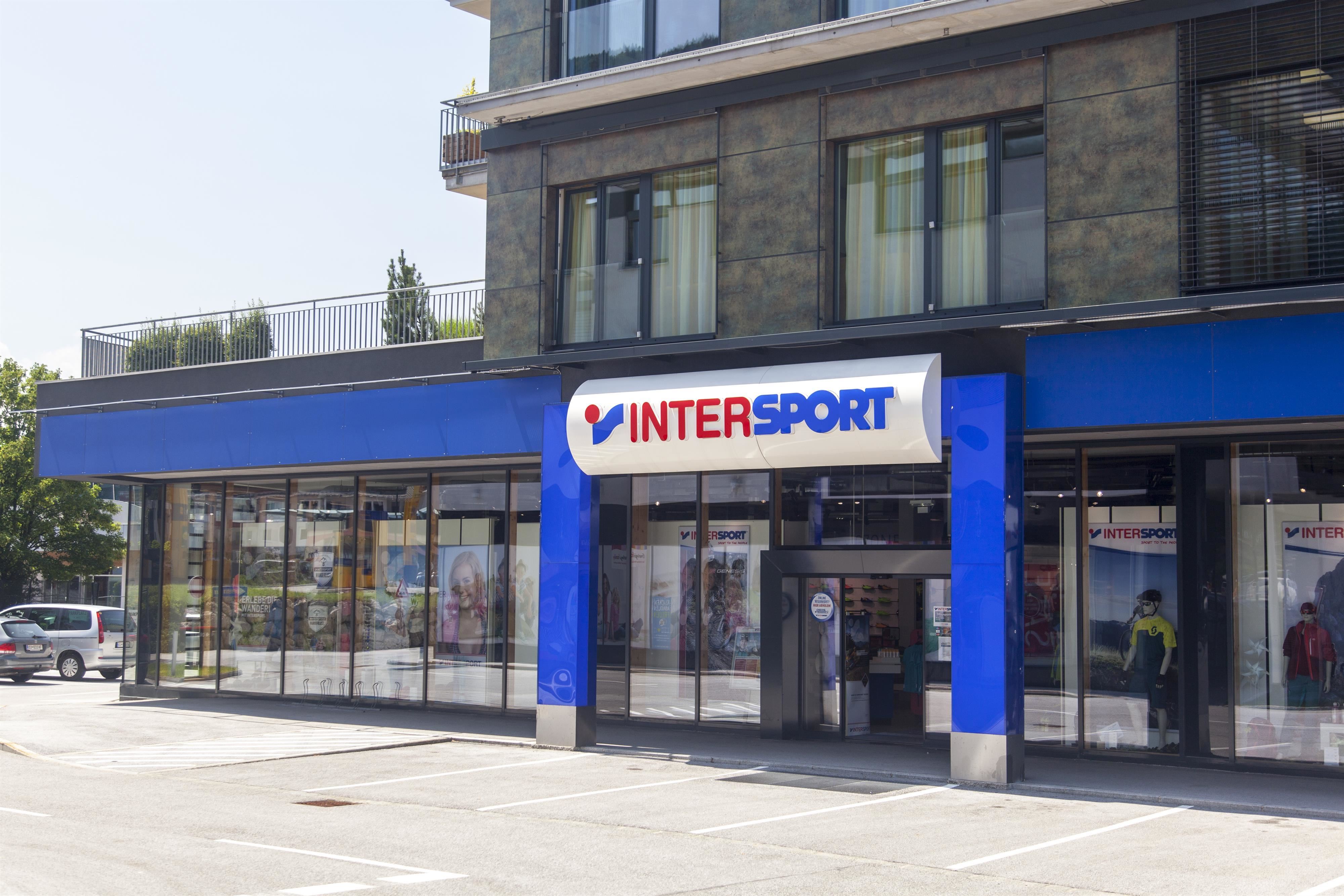 Sports shop Intersport